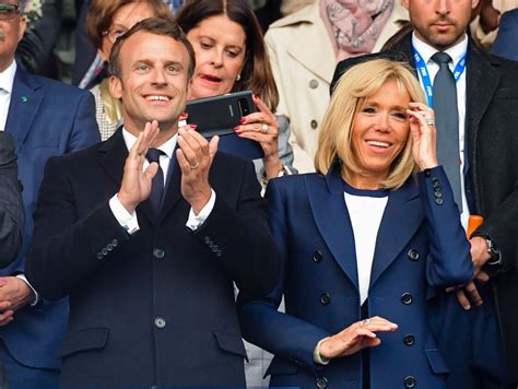 macron et sa femme|Brigitte Macron : jeunesse, enfants, âge... Biographie complète